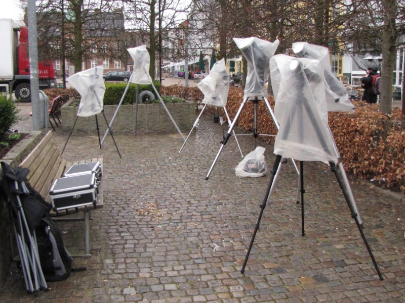 Solformørkelse på
        torvet